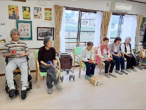 デイサービス わたしんち滝山（常勤）の介護職求人メイン写真5