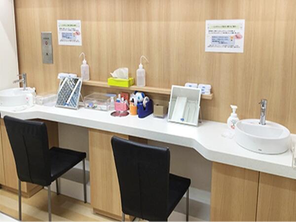 自由が丘駅前眼科（パート）の視能訓練士求人メイン写真3