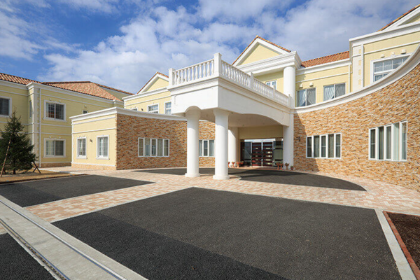 特別養護老人ホーム 白川の里（正社員）の介護職求人の写真