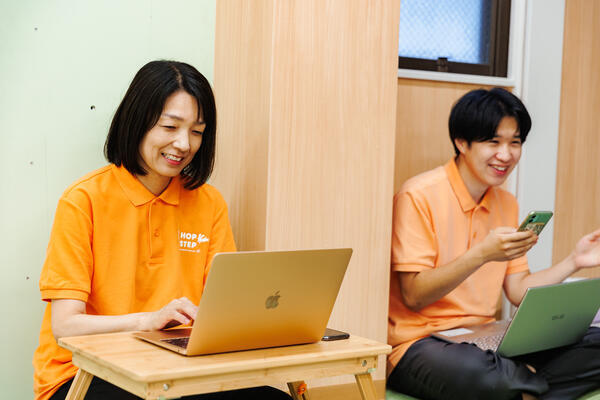 ホップステップ新川崎校(常勤)の保育士求人サブ写真3