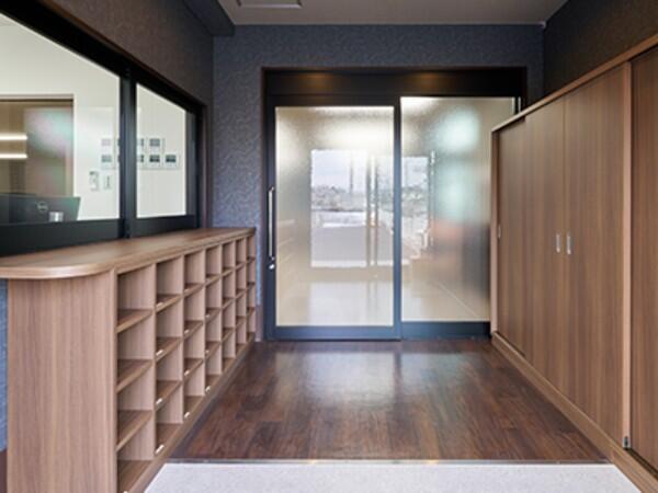 住宅型有料老人ホームレストコート生駒（パート） の介護福祉士求人の写真