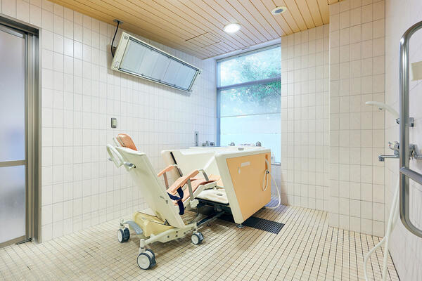 四天王寺悲田院デイセンター（入浴介助/パート）の介護福祉士求人メイン写真4