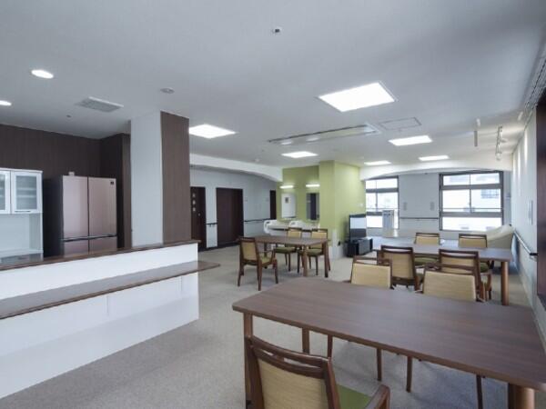 介護老人保健施設すずらん（常勤）の准看護師求人メイン写真2