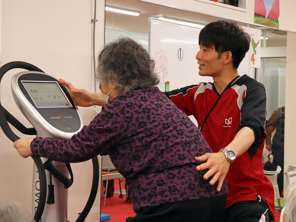 リハビリ型デイサービス レコードブック西荻窪（常勤）の社会福祉主事任用求人サブ写真3