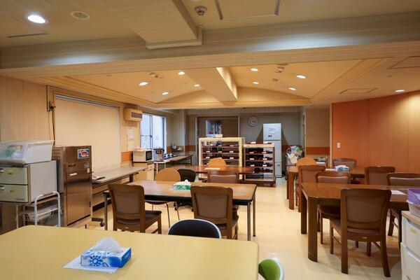 東和病院の介護福祉士求人メイン写真5