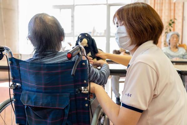 特別養護老人ホーム 伊勢原ホーム（夜勤専従パート）の介護職求人メイン写真2