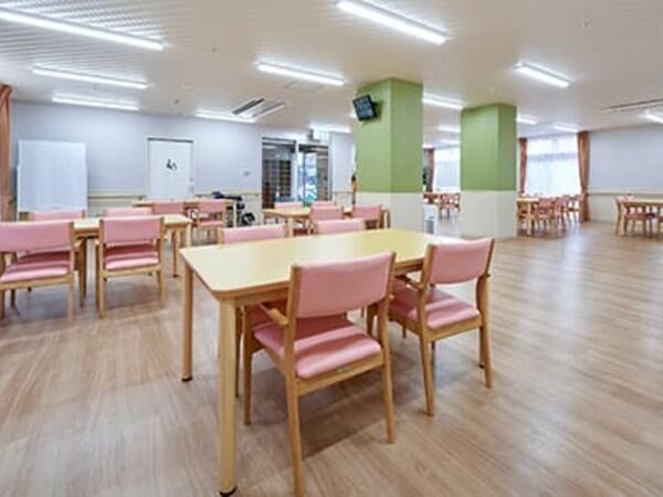 住宅型有料老人ホームレストコート羽曳野（パート・夜勤専従）の介護職求人メイン写真2