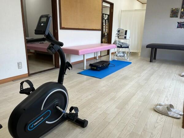 歩行訓練特化型デイサービス歩き塾 守谷店（パート）の理学療法士求人メイン写真5