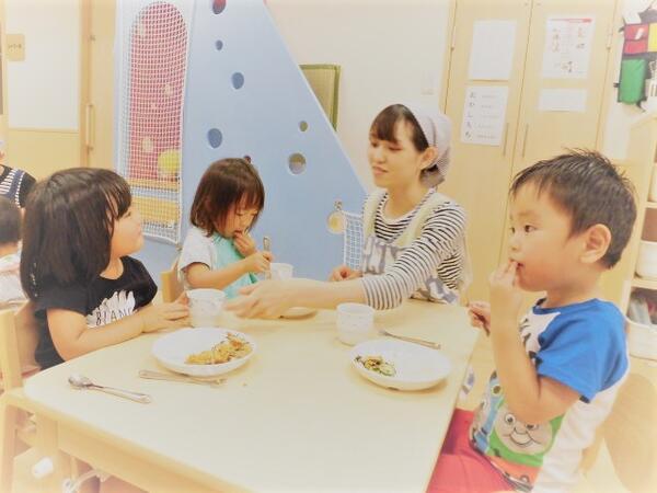 ひまわり保育園（事業所内保育/常勤）の准看護師求人メイン写真5