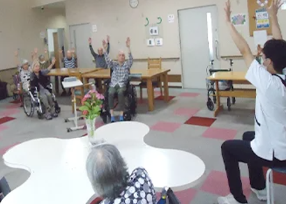 介護付有料老人ホーム カルム太宰府（常勤）の介護職求人メイン写真3