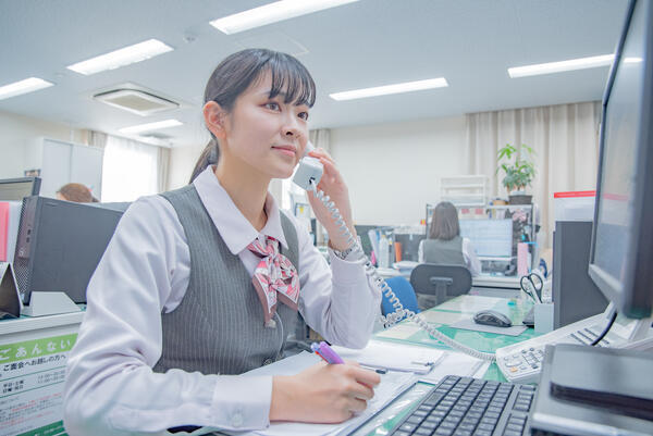 高島平中央総合病院（秘書/嘱託職員/常勤）の一般事務求人メイン写真3