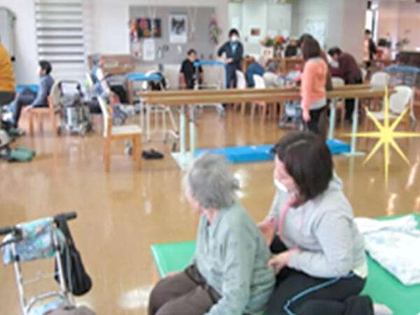 介護老人保健施設 シンフォニー佐賀（常勤）の介護福祉士求人メイン写真3