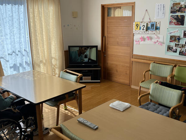 住宅型有料老人ホームAim（正社員）の介護職求人サブ写真2