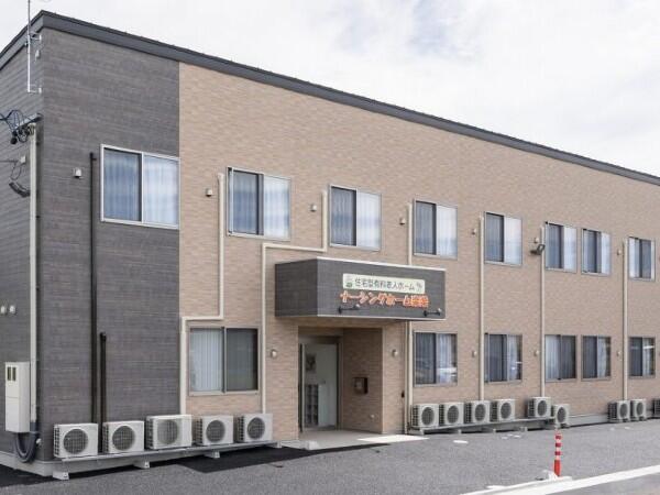 住宅型有料老人ホームナーシングホーム楽楽（常勤）の看護師求人メイン写真2