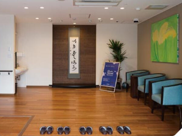 サービス付き高齢者向け住宅 グレイス明治橋（常勤）の介護福祉士求人メイン写真2