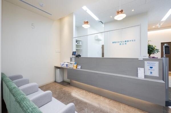 新宿スカイビル健診テラス（パート）の看護助手求人の写真