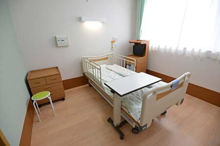 東前橋整形外科病院（病棟/常勤）の看護師求人メイン写真2