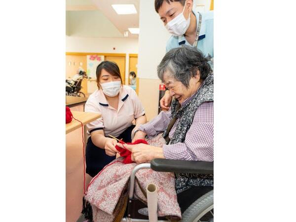 特別養護老人ホーム 伊勢原ホーム（夜勤専従パート） の介護福祉士求人メイン写真3