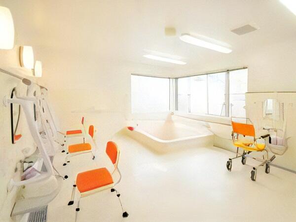 上津中央クリニック デイケアセンター順風（パート）の介護職求人メイン写真2