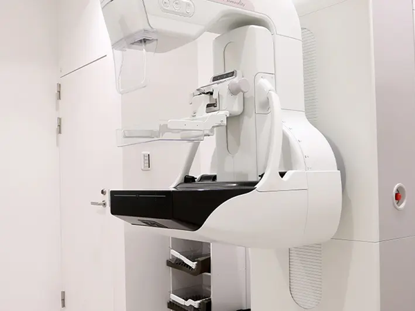 つくば国際ブレスト&レディースクリニック（パート）の理学療法士求人メイン写真4