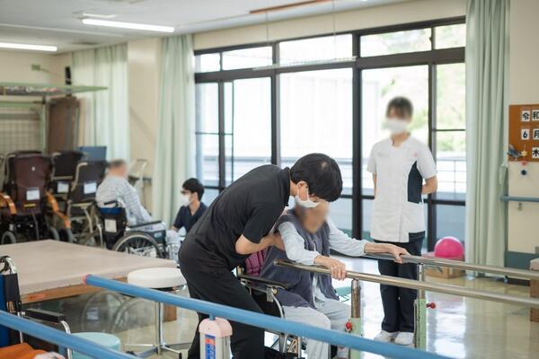 白梅病院（パート）の准看護師求人メイン写真3