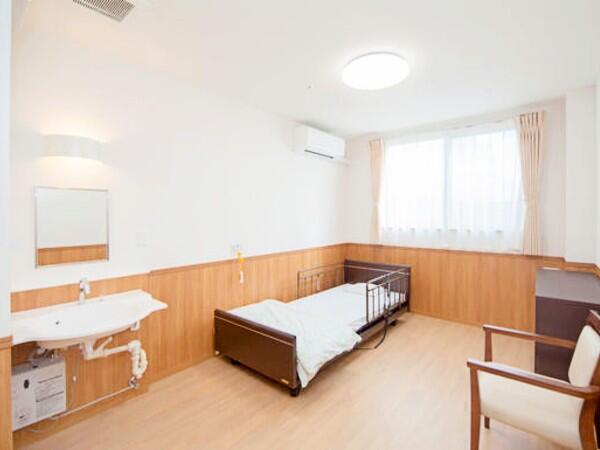 特別養護老人ホーム百楽荘寺川館（常勤）の看護師求人メイン写真3