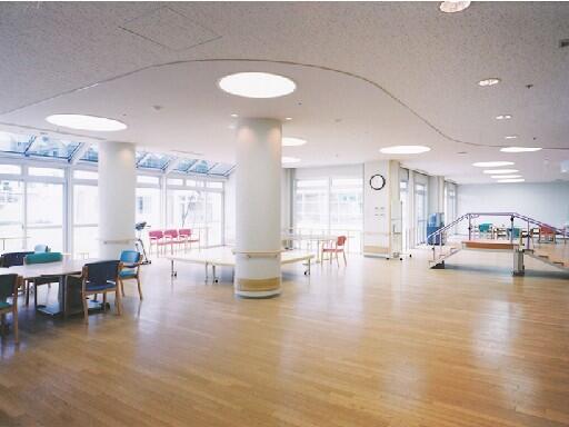 柏市立介護老人保健施設はみんぐ（パート）の作業療法士求人メイン写真4