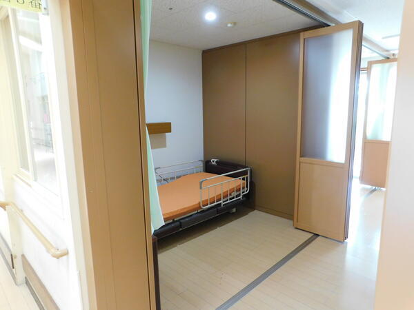 特別養護老人ホーム泉和荘（常勤）の介護福祉士求人メイン写真2