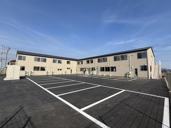 住宅型有料老人ホーム コンフォート中郷（常勤） の介護職求人の写真