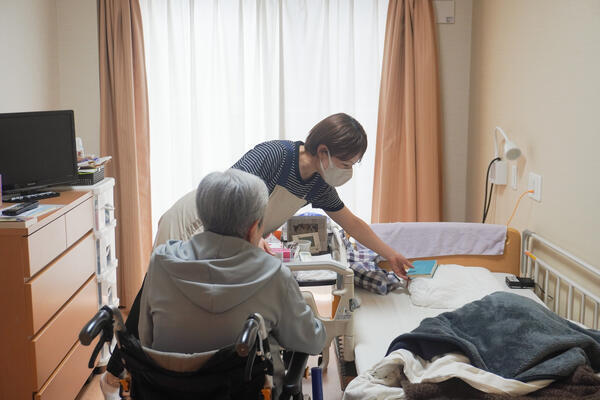介護老人福祉施設 ケアホーム花畑(常勤)の介護職求人の写真