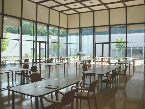 介護老人保健施設 湯花里苑（臨時職員/常勤）の介護職求人メイン写真2