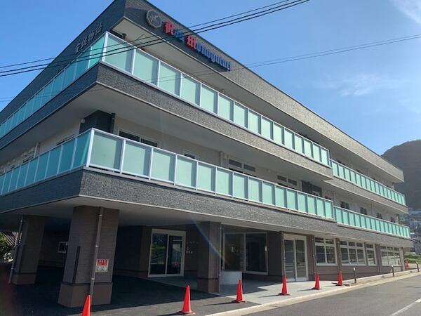 【26年1月OPEN】介護付き有料老人ホーム安佐物語（パート）の介護福祉士求人の写真