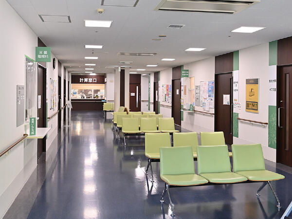 大台厚生病院（病棟/パート）の看護助手求人メイン写真2