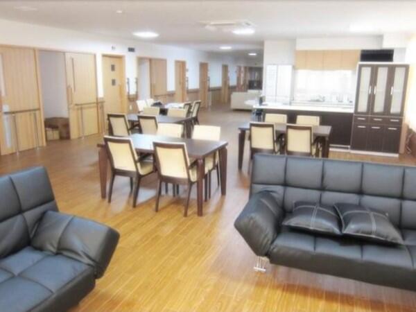 医療法人 悠山会 ファミリア一社（パート）の介護福祉士求人メイン写真2