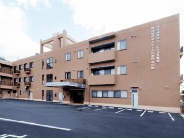 特別養護老人ホーム 百楽荘寺川館（パート）の准看護師求人の写真