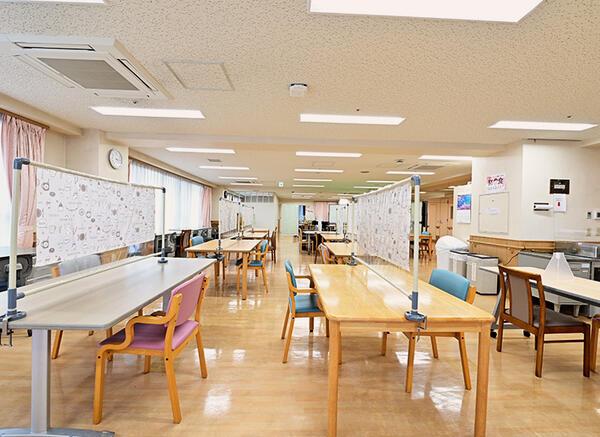 慈誠会成増病院（パート）の清掃員求人メイン写真3