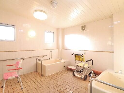 デイサービスシニアクラブ菱形（常勤）の介護職求人メイン写真4