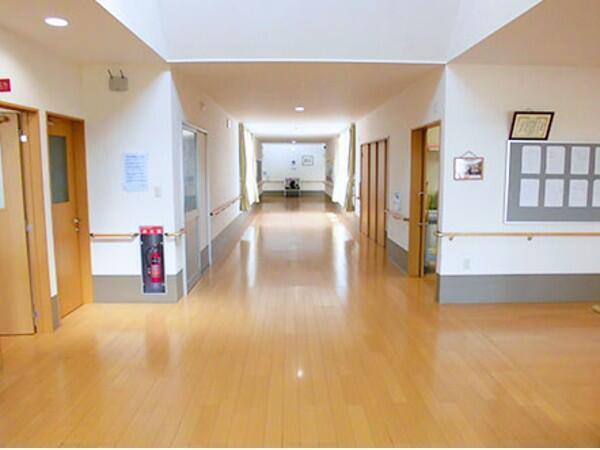 地域密着型特別養護老人ホーム ゆりの希（常勤）の介護職求人メイン写真2