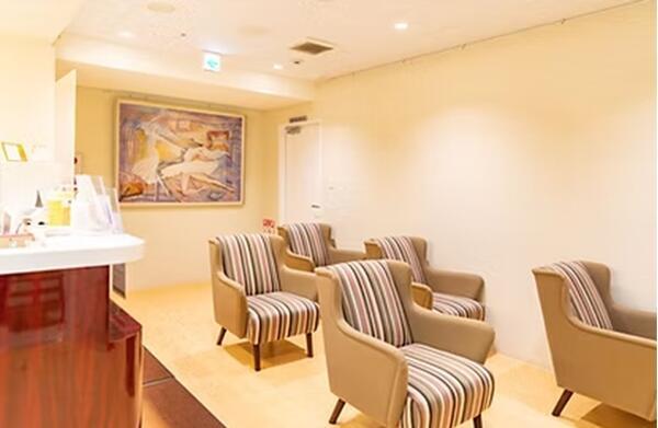 ヴェスタクリニック銀座（パート）の臨床心理士求人メイン写真2