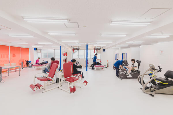 脳卒中リハビリセンター・トリニティ（パート） の理学療法士求人メイン写真3