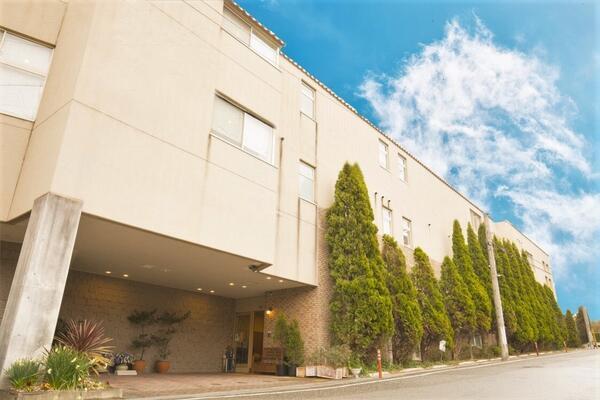 有料老人ホーム　サンライズ朝霧（常勤）の看護師求人の写真