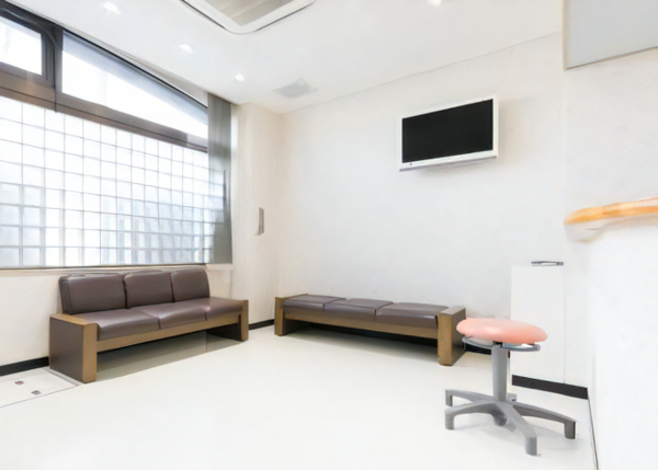 西浦クリニック（パート）の診療放射線技師求人メイン写真3