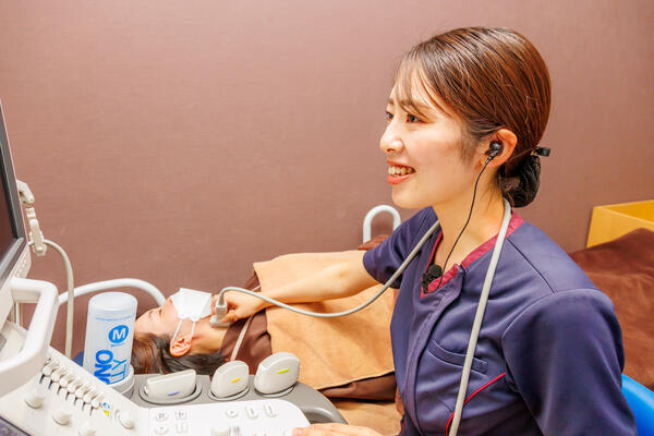 トラストクリニック（常勤）の臨床検査技師求人の写真