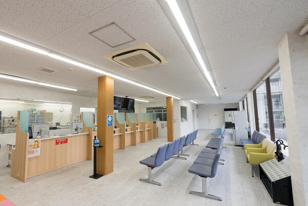 ツバキ薬局 中央店 （常勤）の医療事務求人メイン写真4