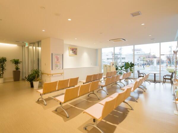 正風病院（パート）の看護助手求人メイン写真2