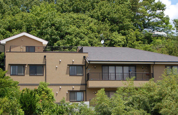 グループホームえんじゅ久松台(常勤) の介護福祉士求人の写真