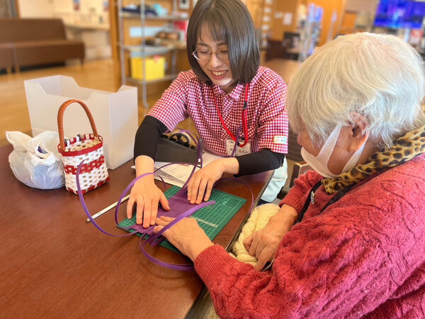 デイサービスセンター　扇の森（常勤）の介護福祉士求人メイン写真4