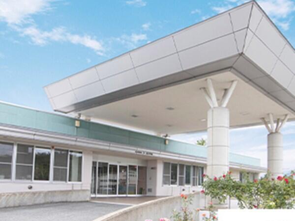 介護老人保健施設 ローズむらやま(常勤)の理学療法士求人の写真