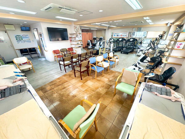 リハビリデイサロン 「海」 MIHARU(パート)の介護職求人サブ写真1