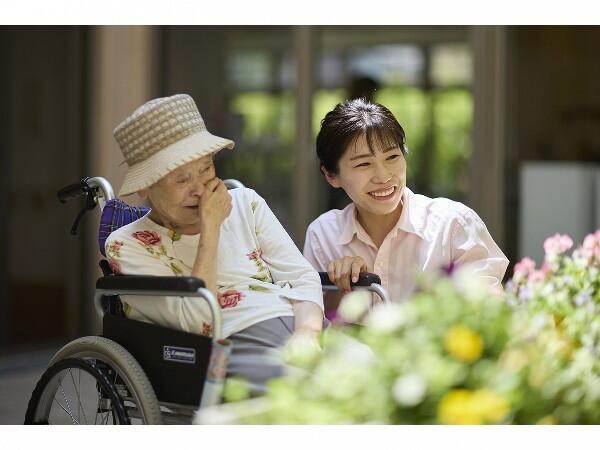 介護老人保健施設仙寿なごみ野（常勤）の准看護師求人の写真